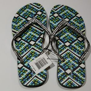 SOLD Vera Bradley Rainforest Medium